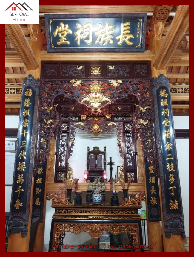 Hoành phi gỗ phòng thờ chữ Trương tộc từ đường